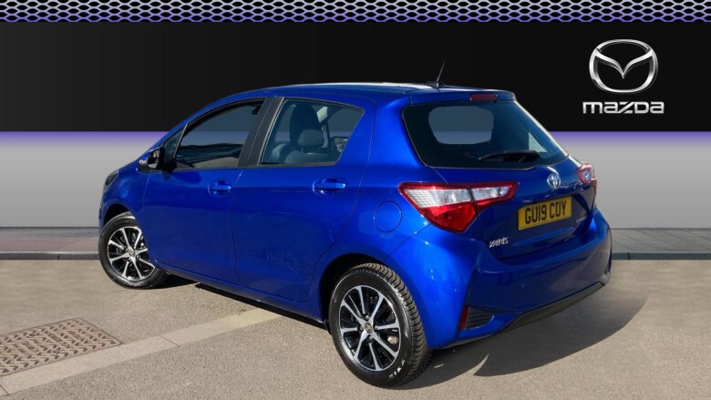 Toyota Yaris 1.5 Hybrid Icon Tech 5dr CVT Hybrid Hatchback